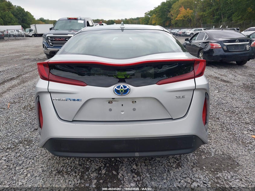 TOYOTA PRIUS PRIME - zdjęcie 16
