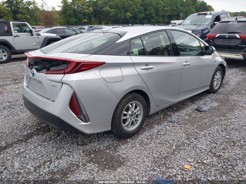 TOYOTA PRIUS PRIME - zdjęcie 4