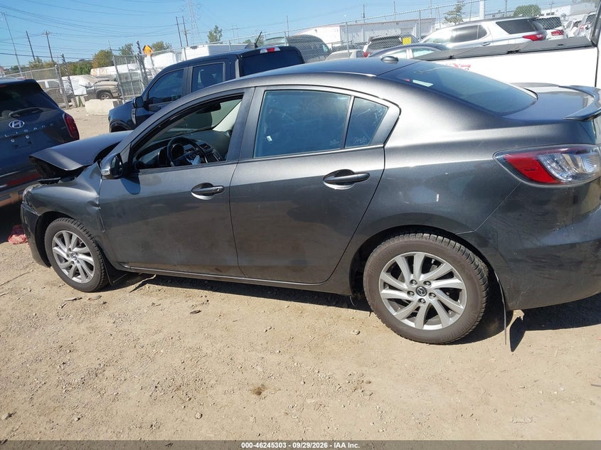 2013 MAZDA MAZDA3 I GRAND TOURING · Фото 14