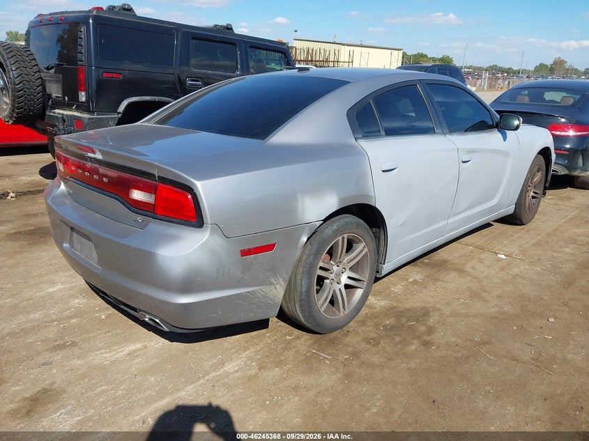 2014 DODGE CHARGER SXT · Фото 4