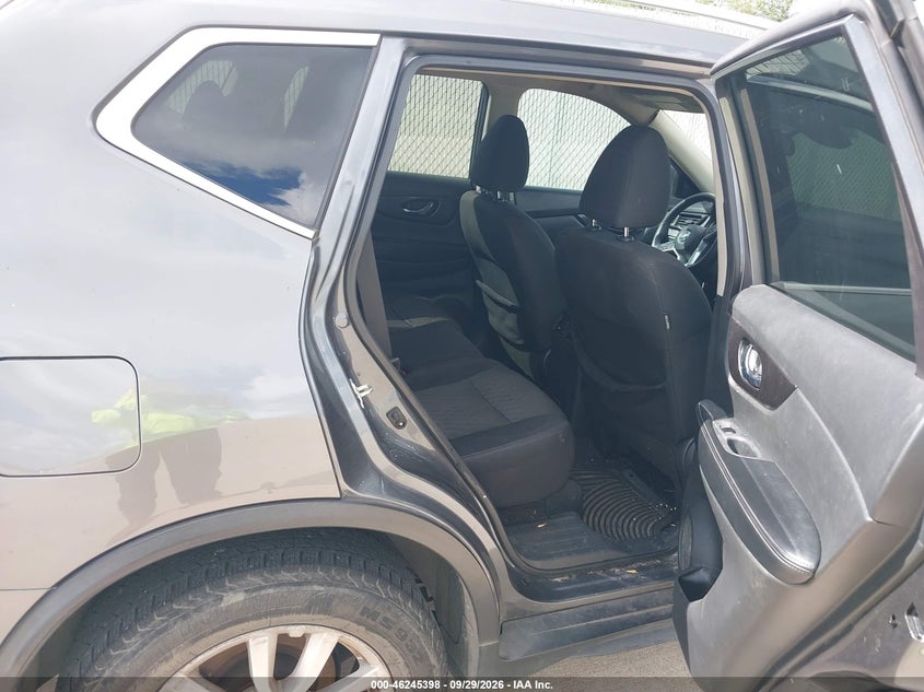2019 NISSAN ROGUE auction photo 8