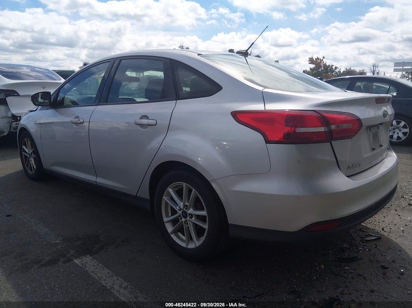 Vin: 1fadp3f2xhl217658, lot: 46745448, ford focus se 20173