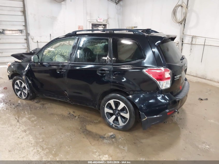 Vin: jf2sjaec7hh805197, lot: 46745487, subaru forester 2.5i premium 20173