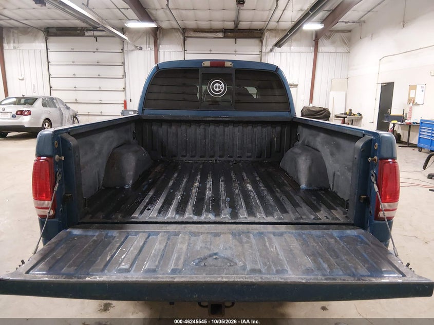 DODGE DAKOTA 2002 VIN 1B7HG38Z32S663315