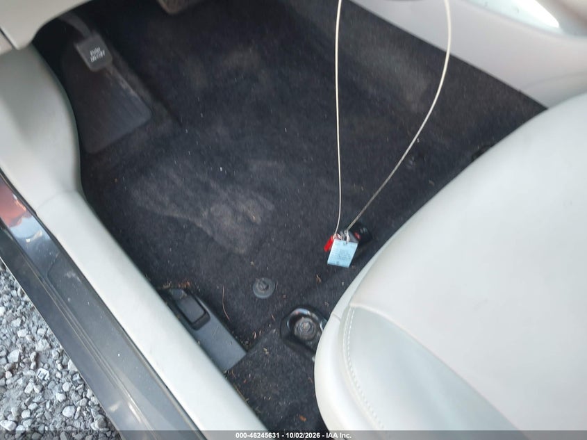 2014 TOYOTA PRIUS FOUR · Фото 11