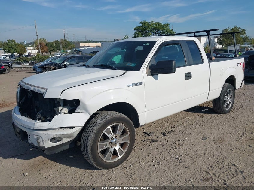 2014 Ford F-150 Stx, Front End, IAAI, VIN 1FTFX1EF8EFB54744 — photo 2