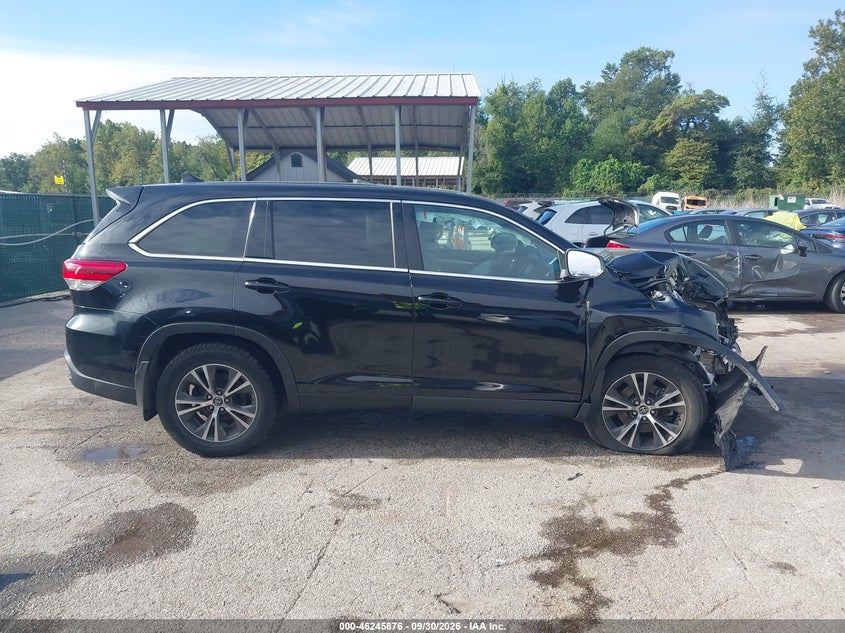 TOYOTA HIGHLANDER - zdjęcie 14