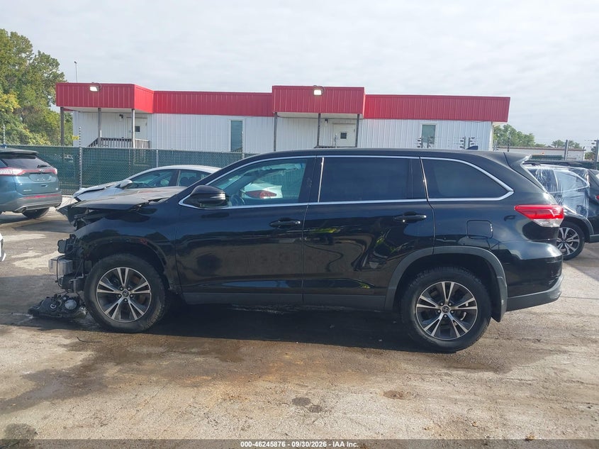 TOYOTA HIGHLANDER - zdjęcie 15