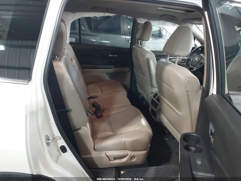 HONDA PILOT 2016 VIN 5FNYF5H52GB043653