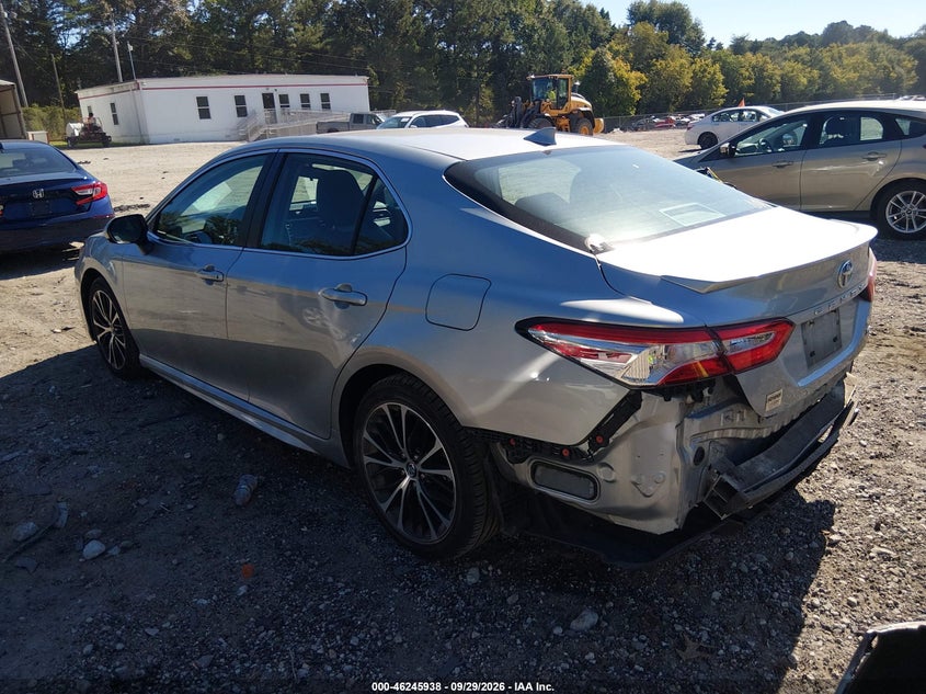TOYOTA CAMRY - zdjęcie 3