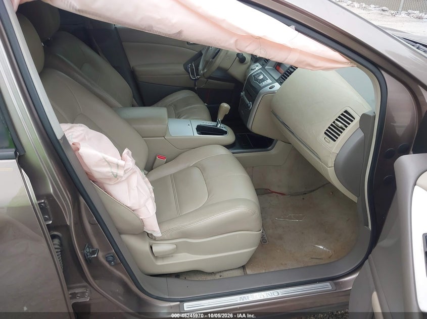 2011 NISSAN MURANO S · Фото 5