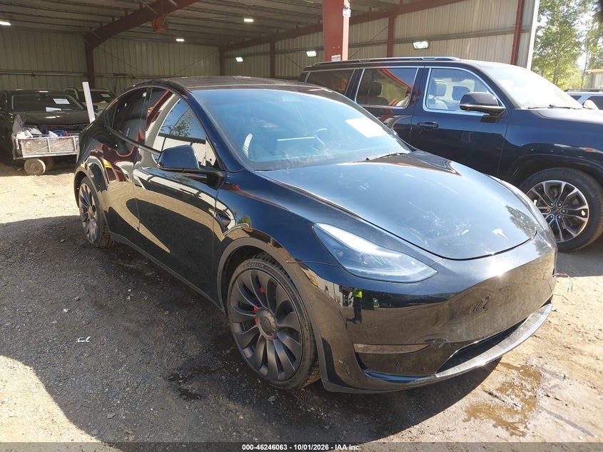 Vin: 7saygdef5sf311966, lot: 46746089, tesla model y performance dual motor all-wheel drive 2025 img_1