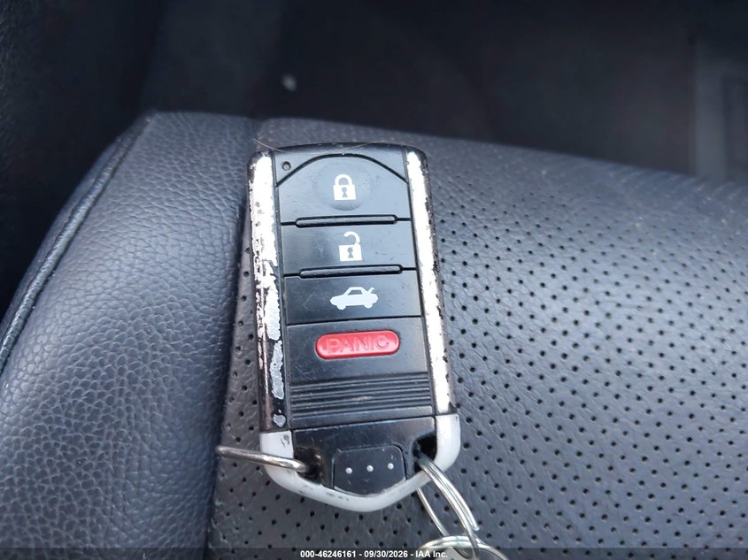 2014 ACURA ILX 2.0L · Фото 11