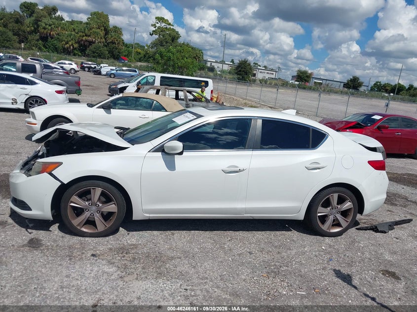 2014 ACURA ILX 2.0L · Фото 14