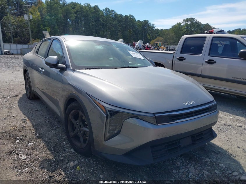 2025 KIA K4 LXS