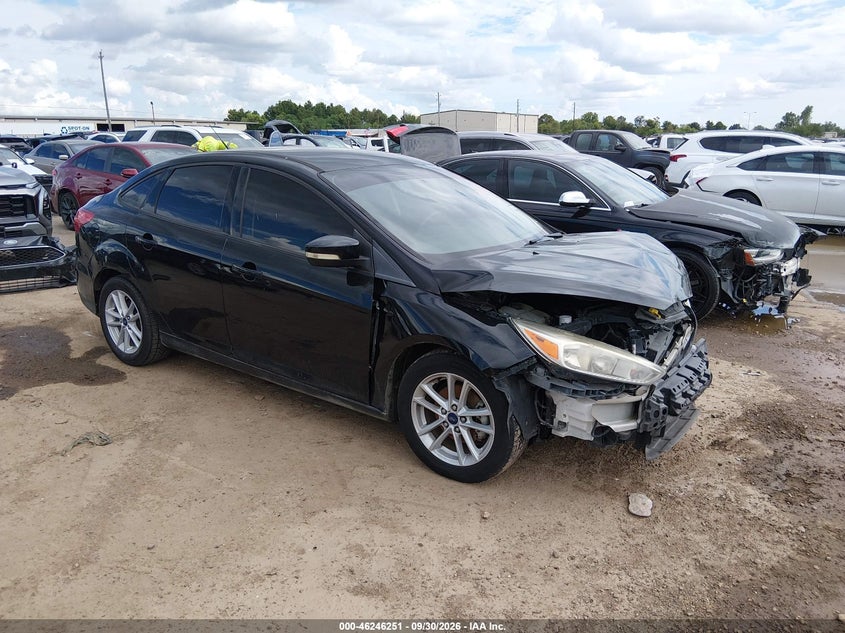 Vin: 1fadp3f2xhl320191, lot: 46746276, ford focus se 2017 img_1