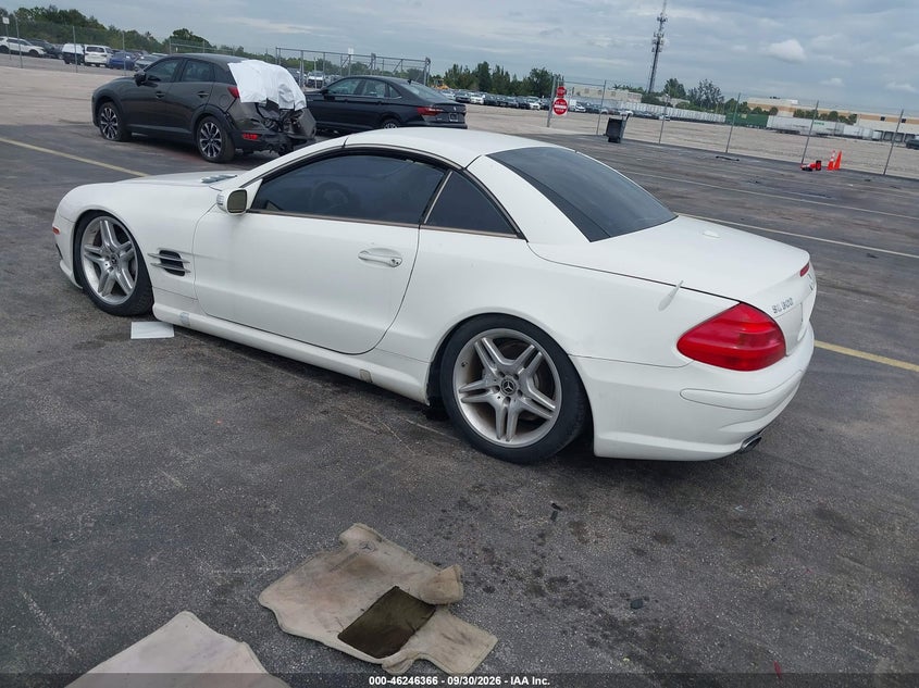 MERCEDES-BENZ SL 500 2006 VIN WDBSK75F56F114847