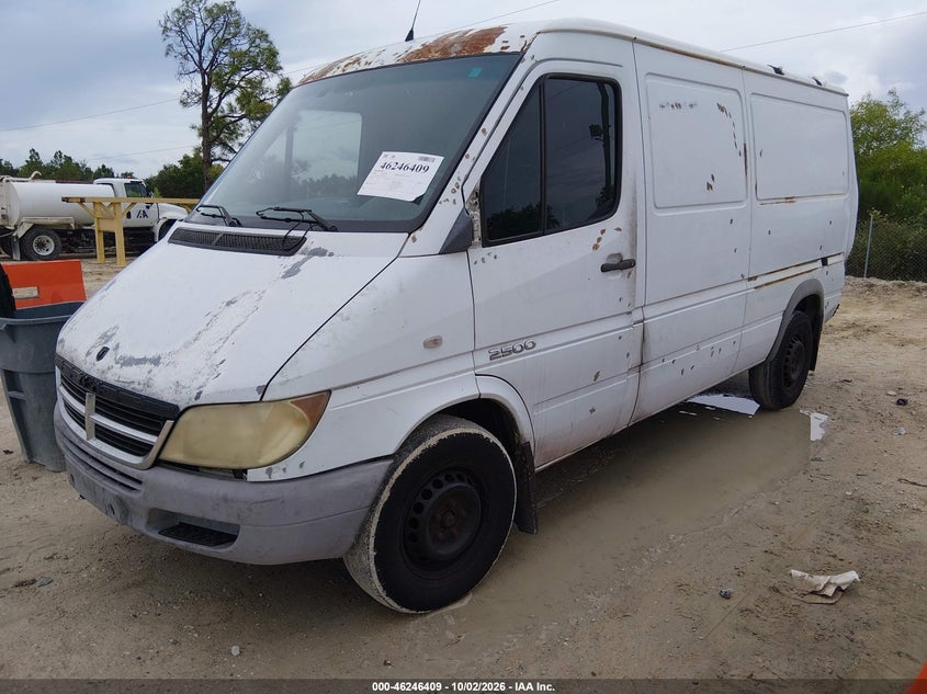 2006 Dodge Sprinter Van 2500 Hc, По кругу, IAAI, VIN WD0PD644465883719 — фото 2