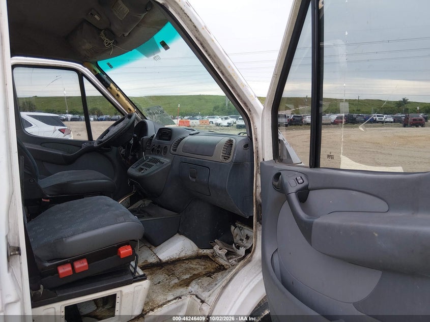 DODGE SPRINTER VAN 2500 2006 VIN WD0PD644465883719