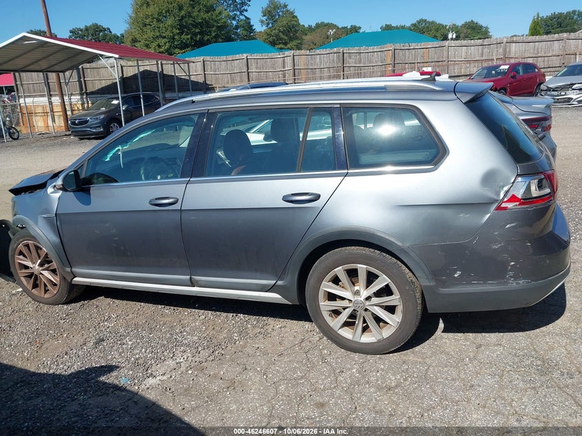 VOLKSWAGEN GOLF ALLTRACK 2017 VIN 3VWH17AU4HM527605