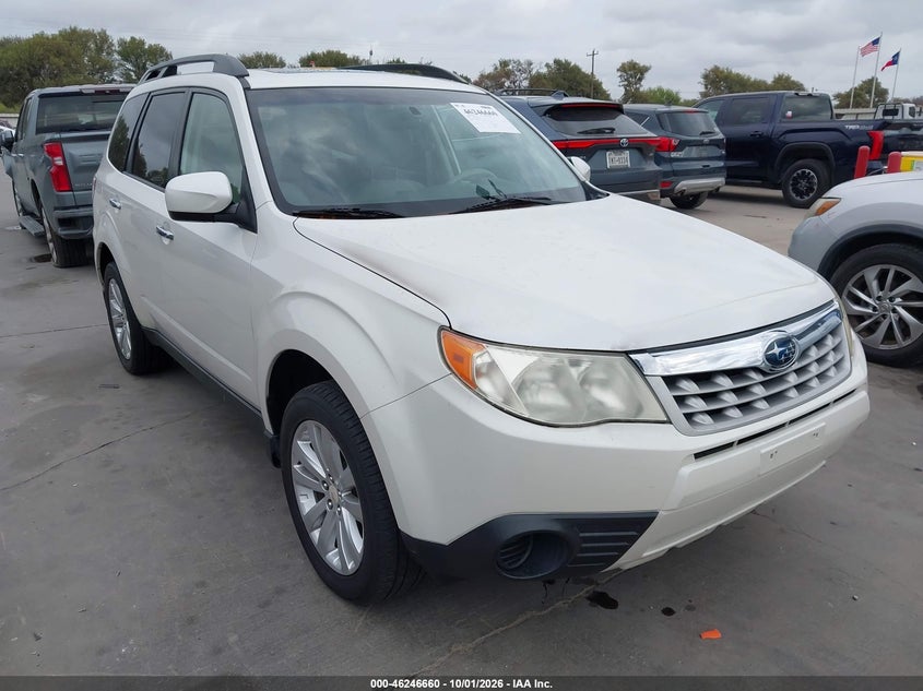 Vin: jf2shbdc7ch457820, lot: 46746686, subaru forester 2.5x premium 2012 img_1