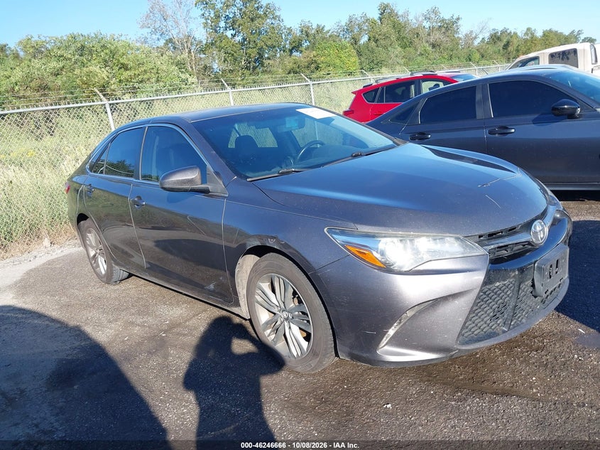 2017 TOYOTA CAMRY SE