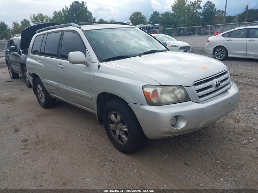 2004 TOYOTA HIGHLANDER auction photo 1