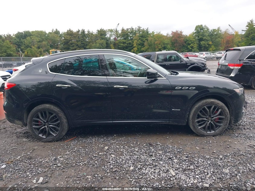 2019 MASERATI LEVANTE GRANLUSSO · Photo 13