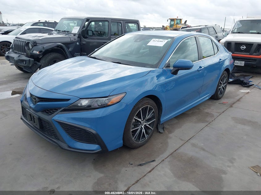 2024 Toyota Camry Se, Right Rear, IAAI, VIN 4T1G11AK8RU231781 — photo 2