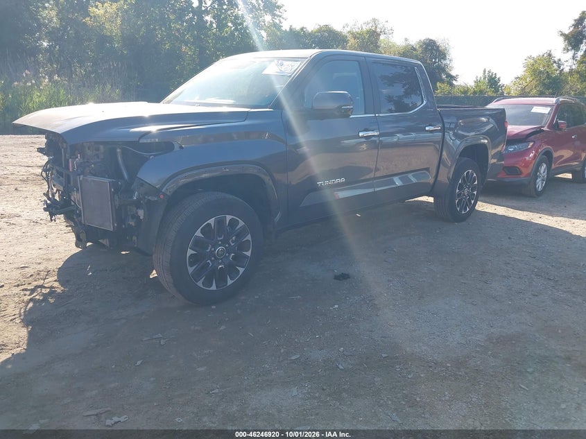 TOYOTA TUNDRA - zdjęcie 2