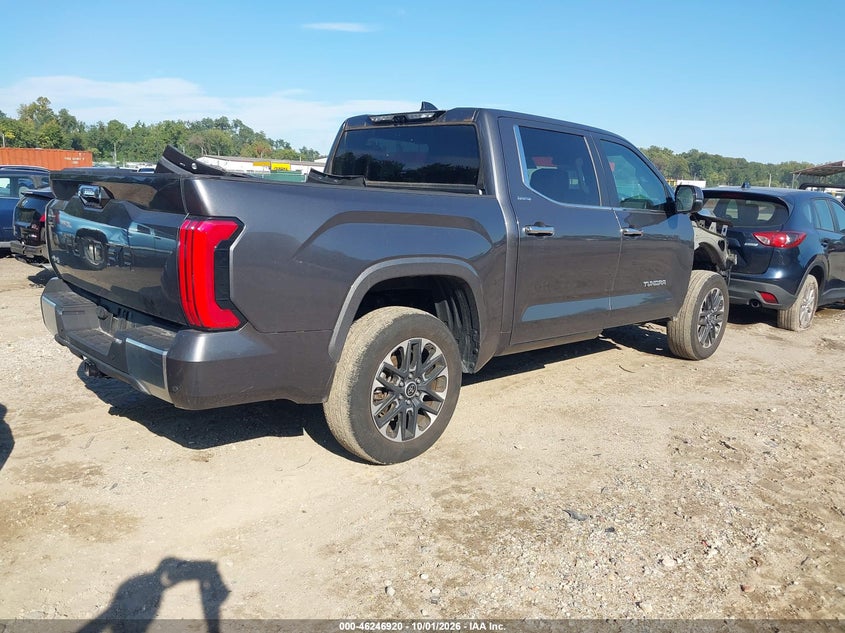 TOYOTA TUNDRA - zdjęcie 4