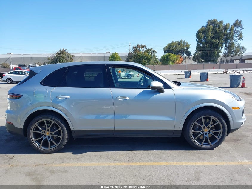 2021 PORSCHE CAYENNE · Photo 13