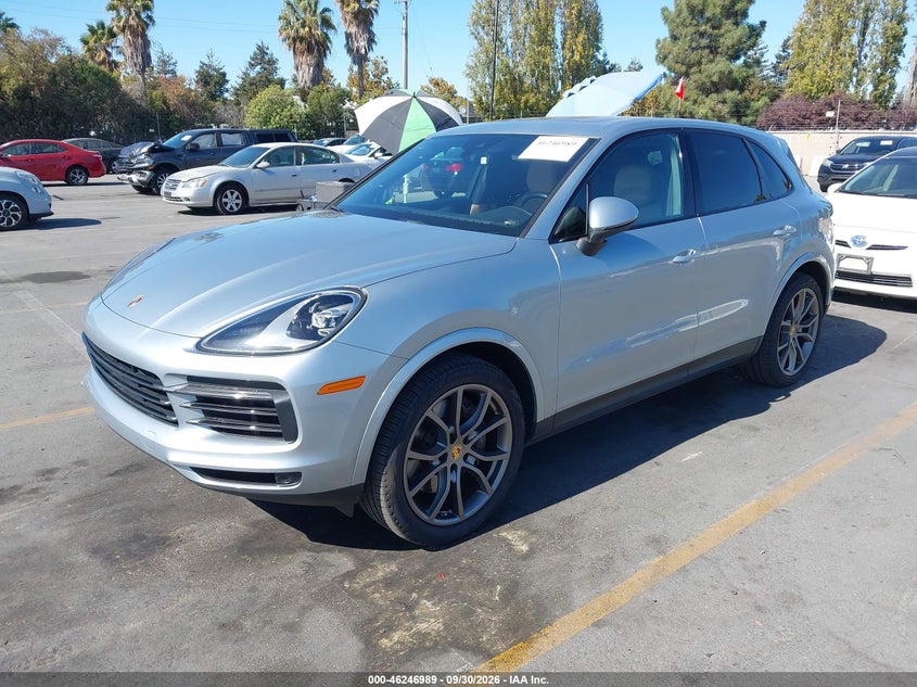 2021 PORSCHE CAYENNE · Photo 6