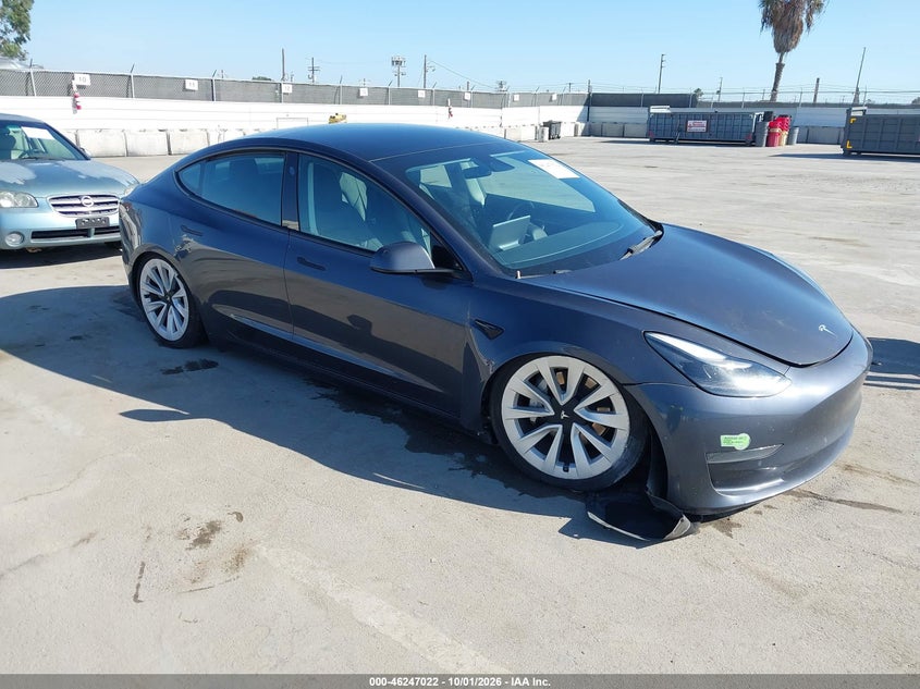 Vin: 5yj3e1ea3nf373841, lot: 46747048, tesla model 3 rear-wheel drive 20221