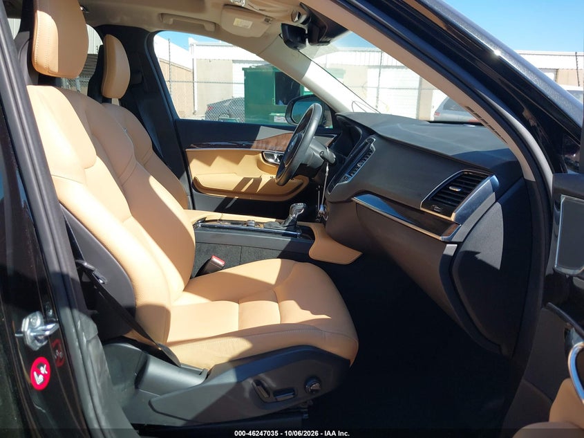 VOLVO XC90 - zdjęcie 5