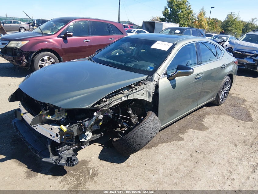 2025 Lexus Es 350, Left Side, IAAI, VIN 58ADZ1B14SU218297 — photo 2
