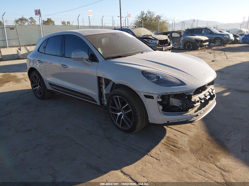 Vin: wp1aa2a51rlb04403, lot: 46747123, porsche macan t 2024 img_1
