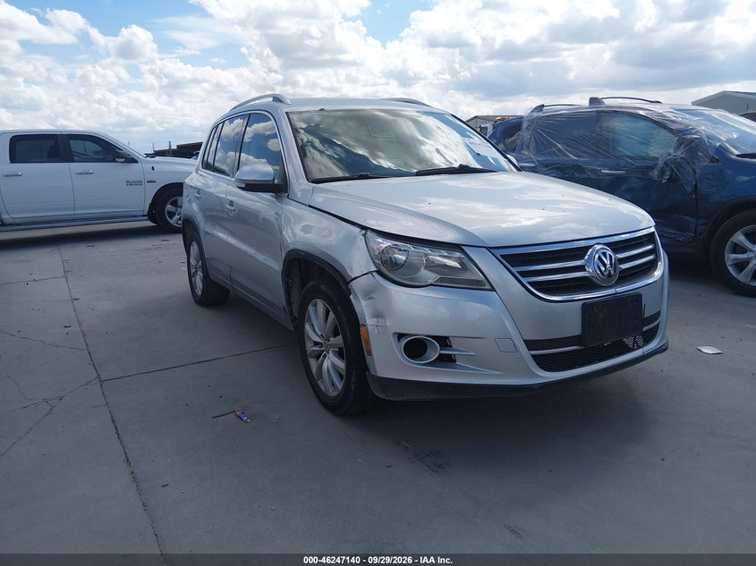 2011 Volkswagen Tiguan SE