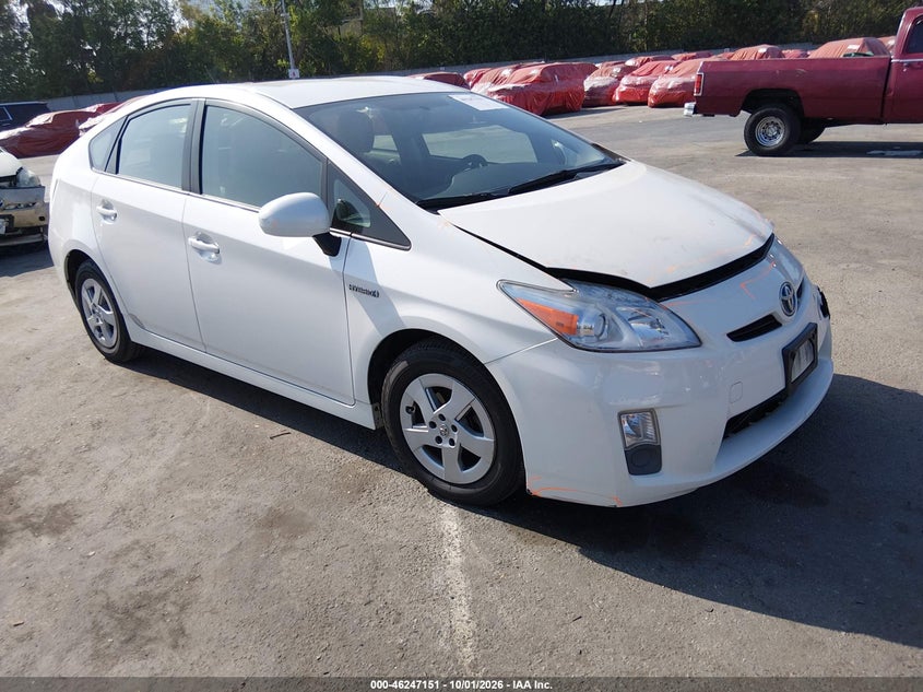 2010 TOYOTA PRIUS III