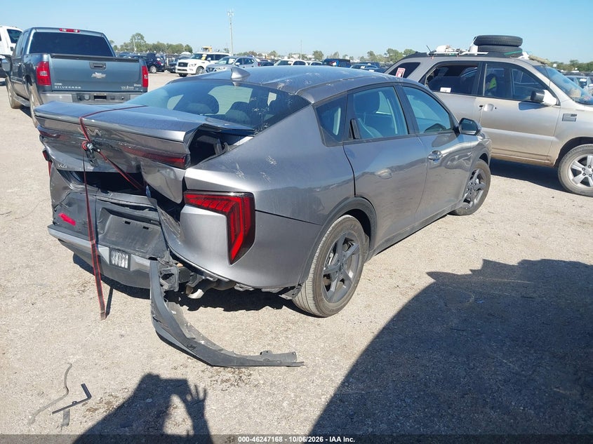 Vin: 3kpft4de1se065285, lot: 46747194, kia k4 lxs 20254