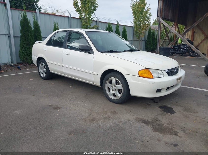 2000 Mazda Protege Es, Износ, IAAI, VIN JM1BJ2218Y0275277