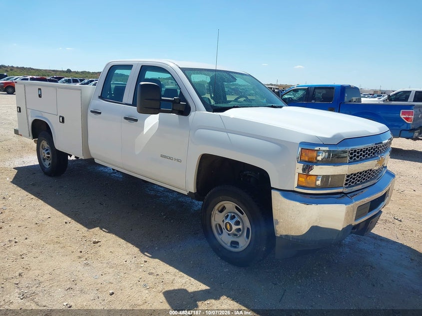 Vin: 2gb2creg6k1209202, lot: 46747213, chevrolet silverado 2500hd wt 20191