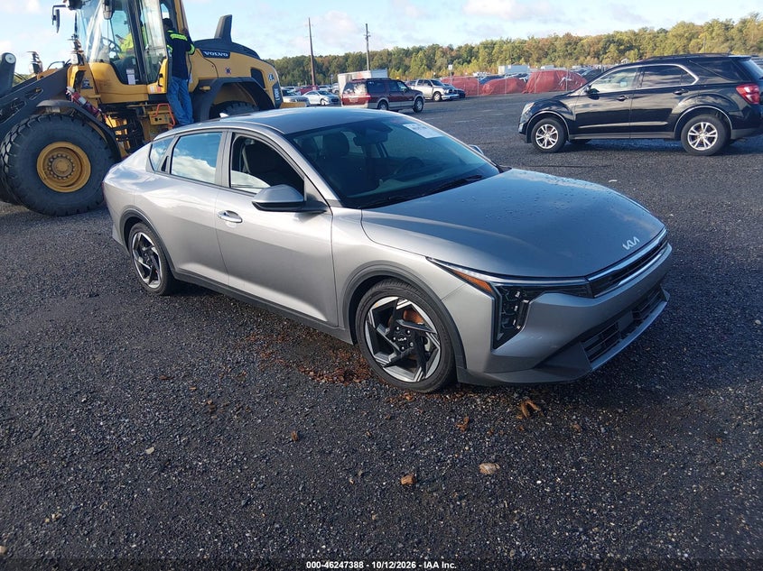 Vin: 3kpfu4de6se188674, lot: 46747414, kia k4 ex 2025 img_1