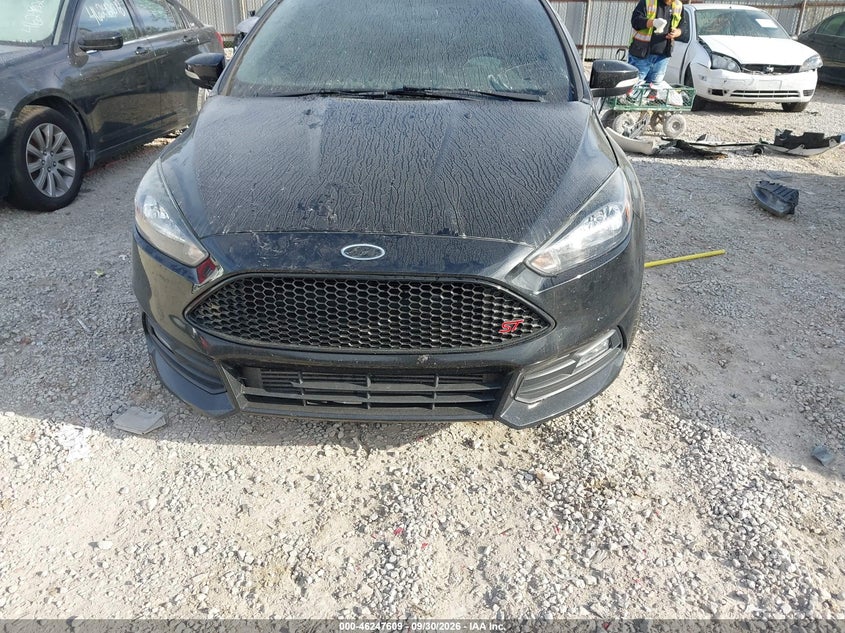 FORD FOCUS ST 2018 VIN 1FADP3L93JL232123