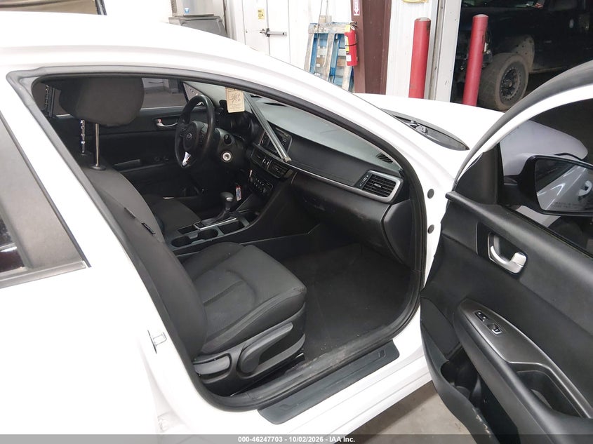 Фото 5 - KIA OPTIMA
