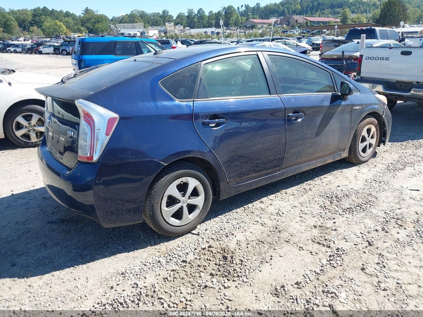 Vin: jtdkn3du4c1562166, lot: 46747816, toyota prius three 20124