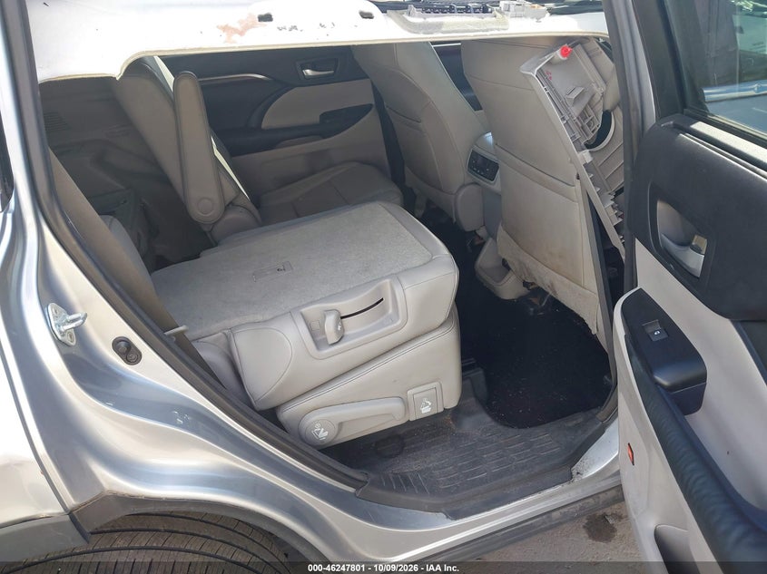 TOYOTA HIGHLANDER 2015 VIN 5TDDKRFH5FS126308