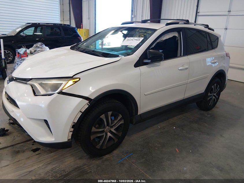 Vin: 2t3zfrevxgw311228, lot: 46747994, toyota rav4 le 20162