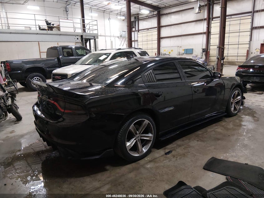 Vin: 2c3cdxhg1jh230482, lot: 46748062, dodge charger sxt plus rwd 20184