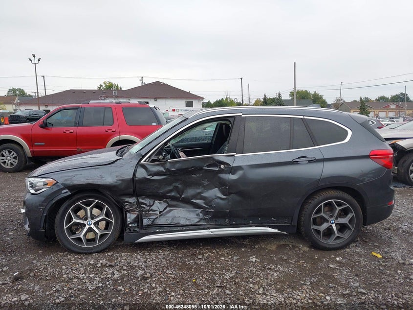 BMW X1 - zdjęcie 15